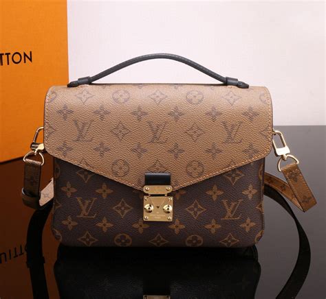 louis vuitton pochette metisse love locked|pochette métis monogram reverse.